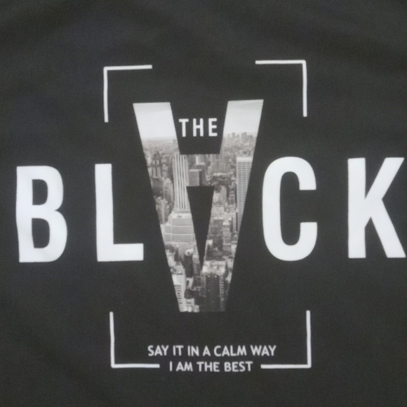 Black Shein Tee - Picture 2 of 3